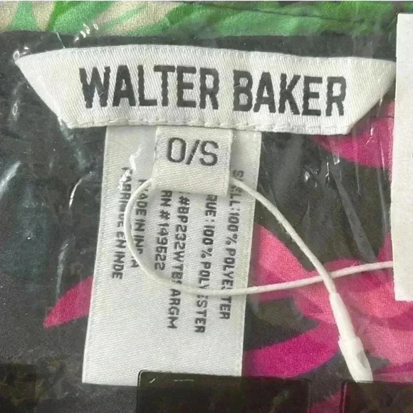 WALTER BAKER Corsica Sarong in Grand Magnolia Floral. One Size, Love Island Vibe - Picture 10 of 11